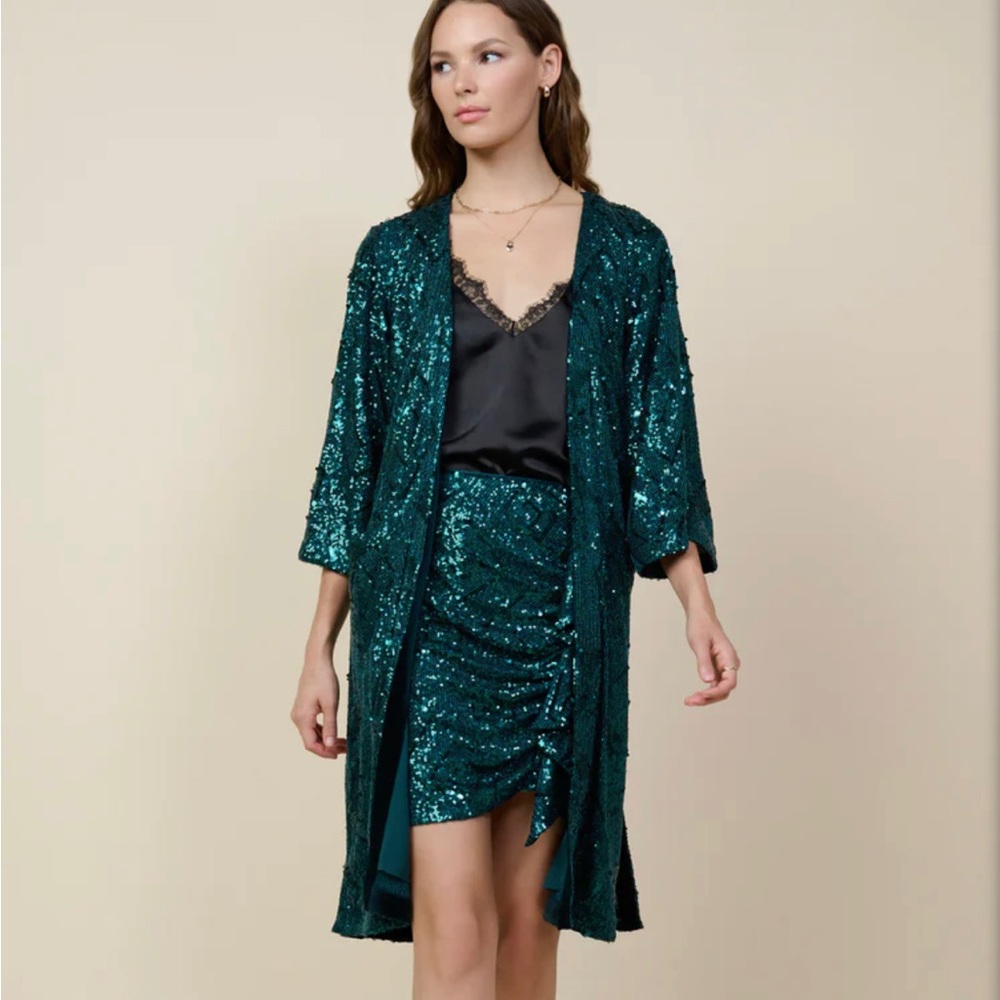 NWT Skies Are Blue Belted Sequin Duster